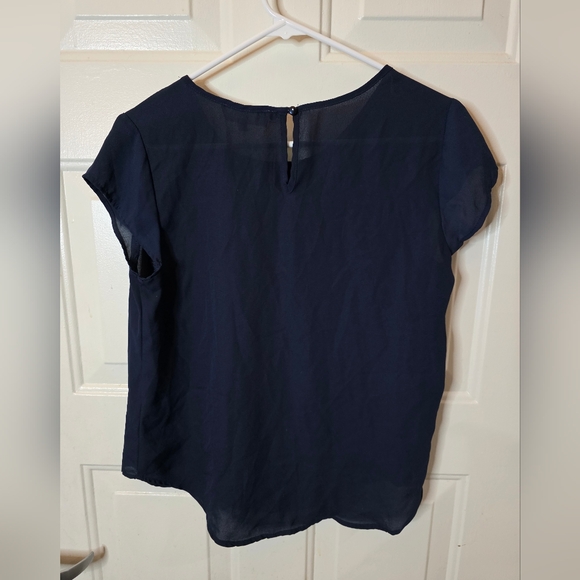 Pink Rose Navy‎ Blue Lightweight Blouse Size Medium - Picture 5 of 5